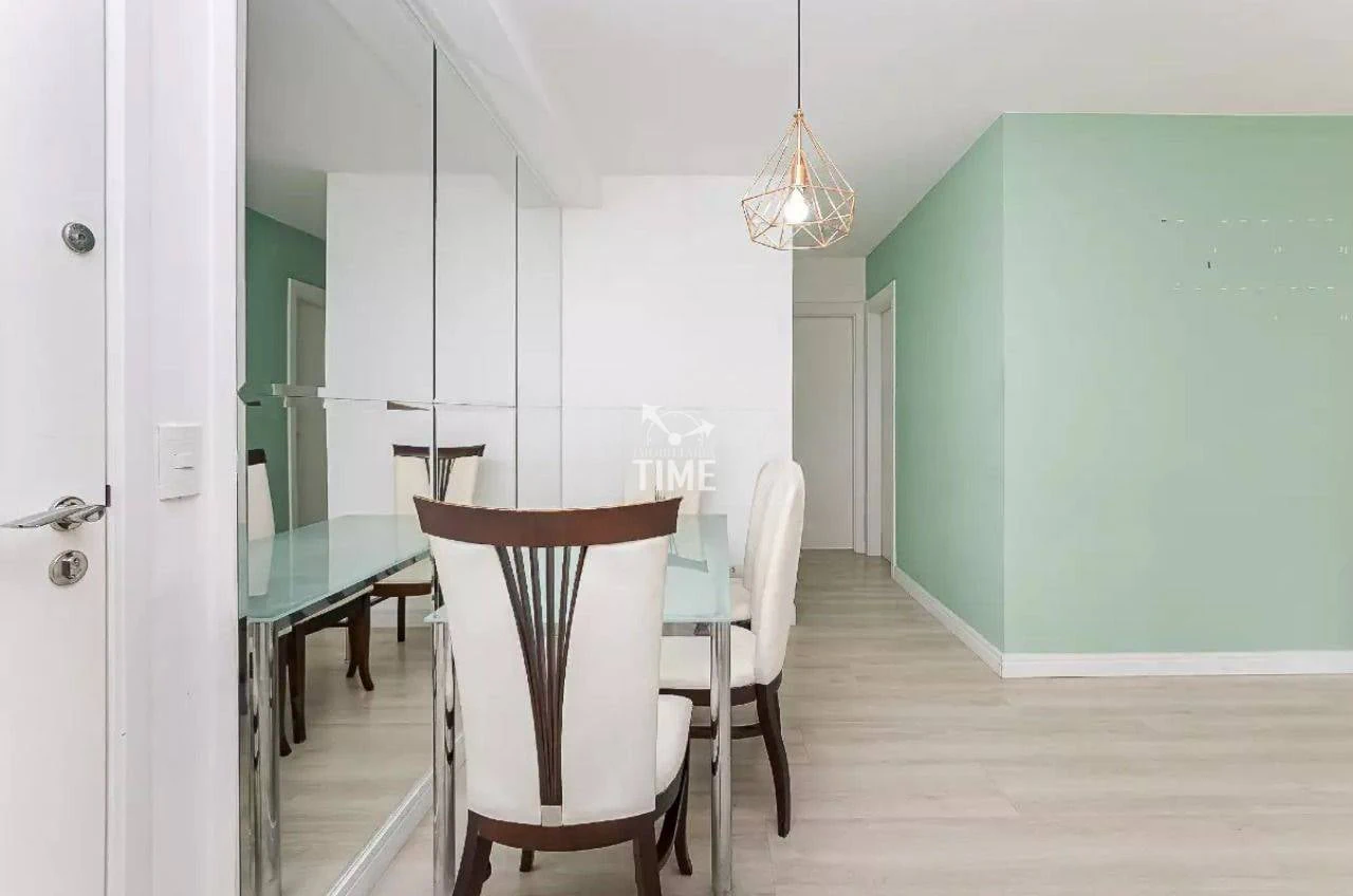 2-bedroom apartment with a private BBQ area — photo 5