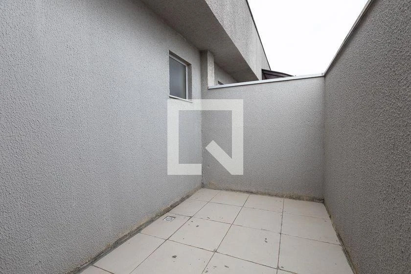 42 m² unfurnished 1-bedroom apartment with 1 parking — photo 14