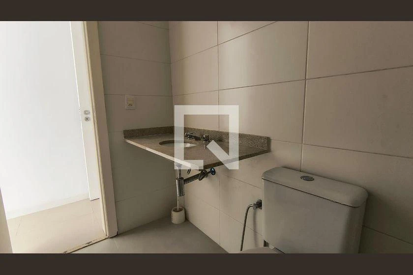 Rental apartment with 3 en-suite bedrooms and 179 m² — photo 37
