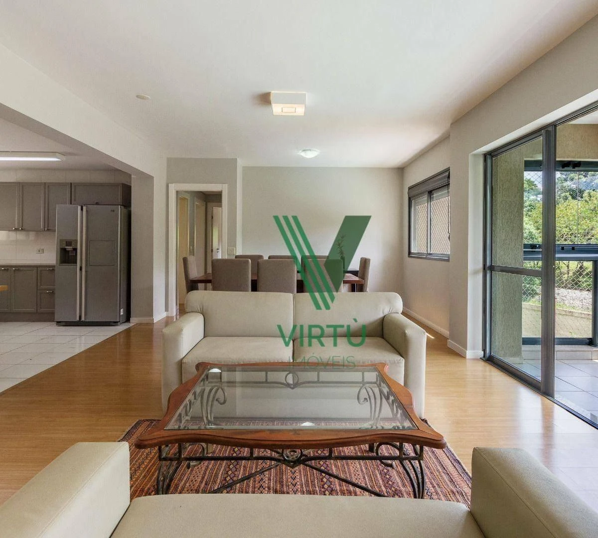 Furnished apartment with 3 bedrooms and gas kitchen