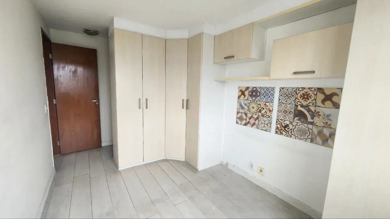 Furnished apartment with a separate kitchen and 2 bedrooms — photo 17
