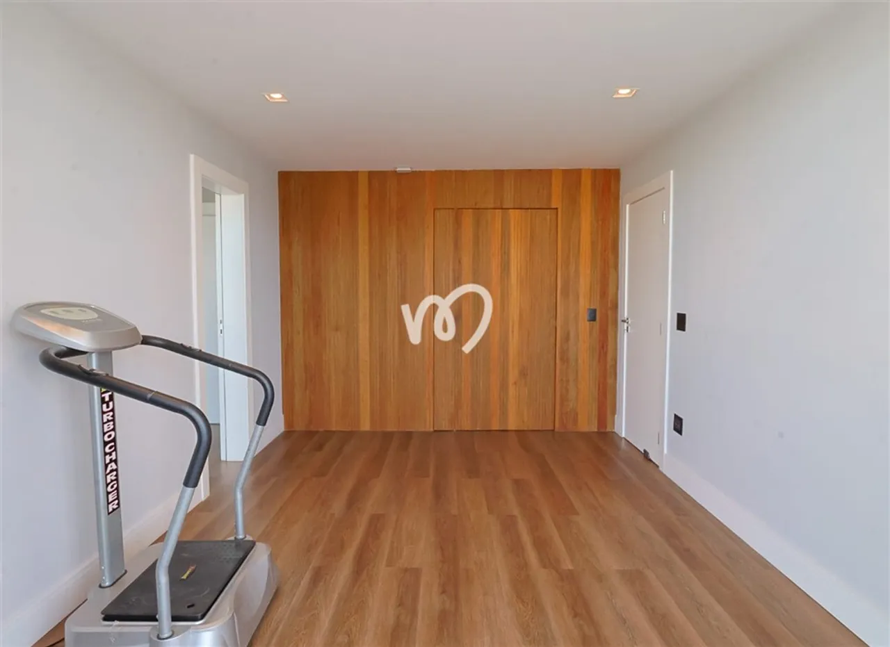Furnished house with 5 bedrooms and 5 bathrooms — photo 20