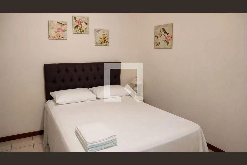 Облаштований будинок з 4 спальнями та 320 м² — photo 25