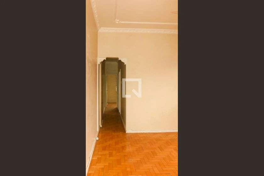 Apartamento de 2 habitaciones con cocina separada y 40 m² — photo 10