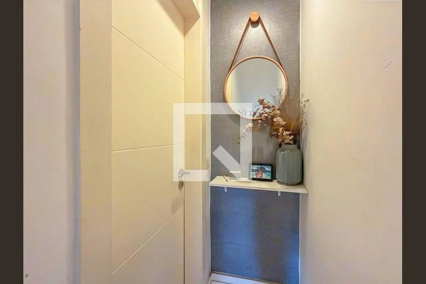 Furnished 2-bedroom apartment with a ready desk — photo 50