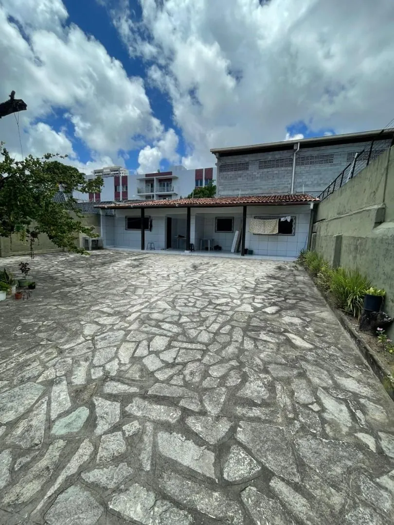 Будинок без меблів з 6 спальнями і 3 паркомісцями — photo 8