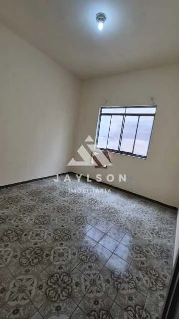 Unfurnished 1-bedroom apartment with a closed kitchen — photo 21