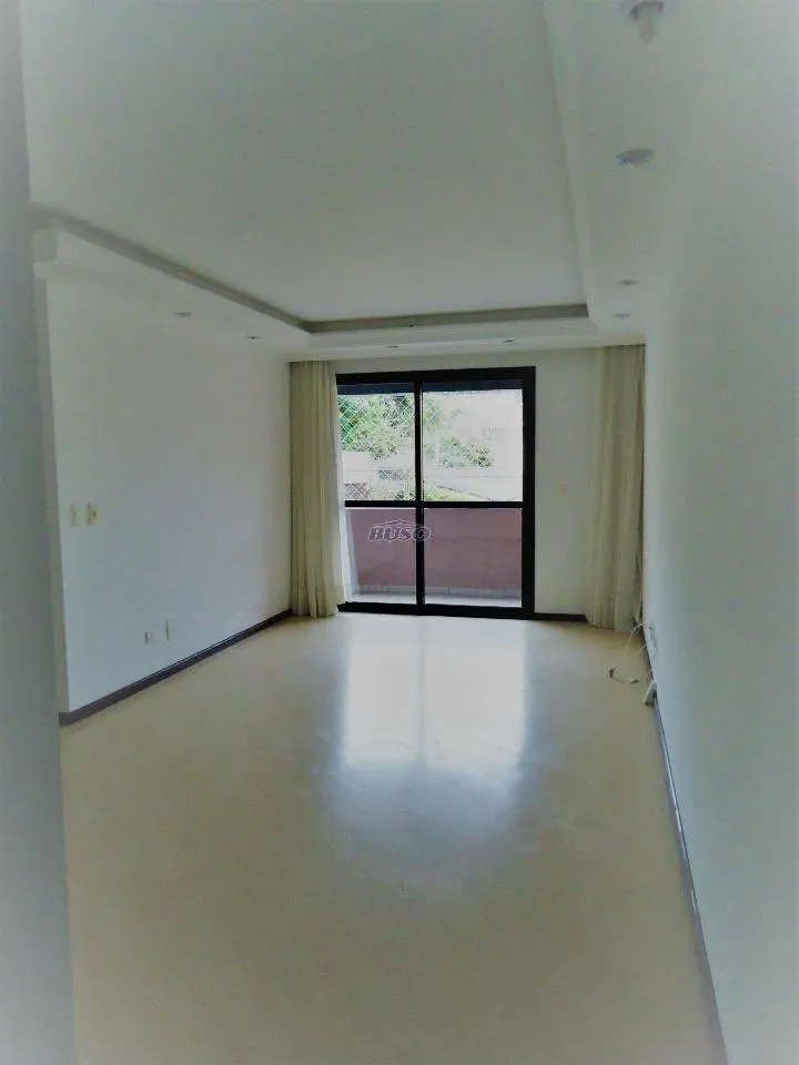 2-bedroom apartment with a grill on the balcony — photo 4