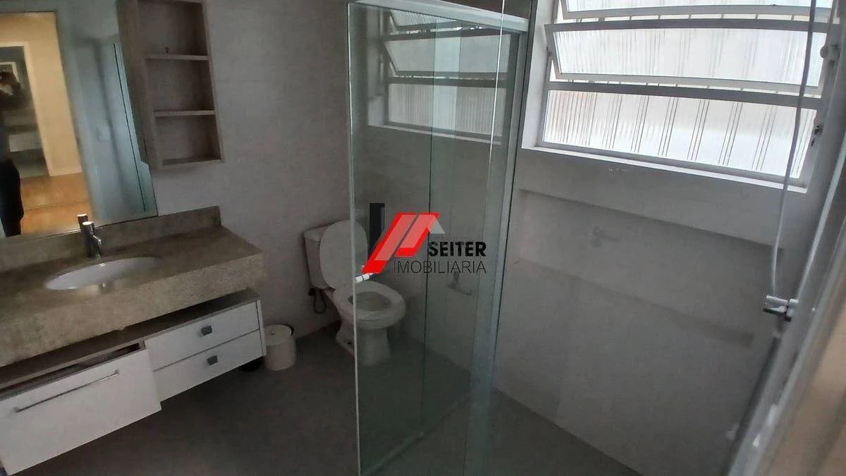 4-bedroom house with a home office in Florianópolis — photo 14