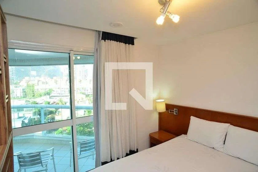 Мебльована квартира 58 м² з 1 спальнею та 1 паркомісцем — photo 4
