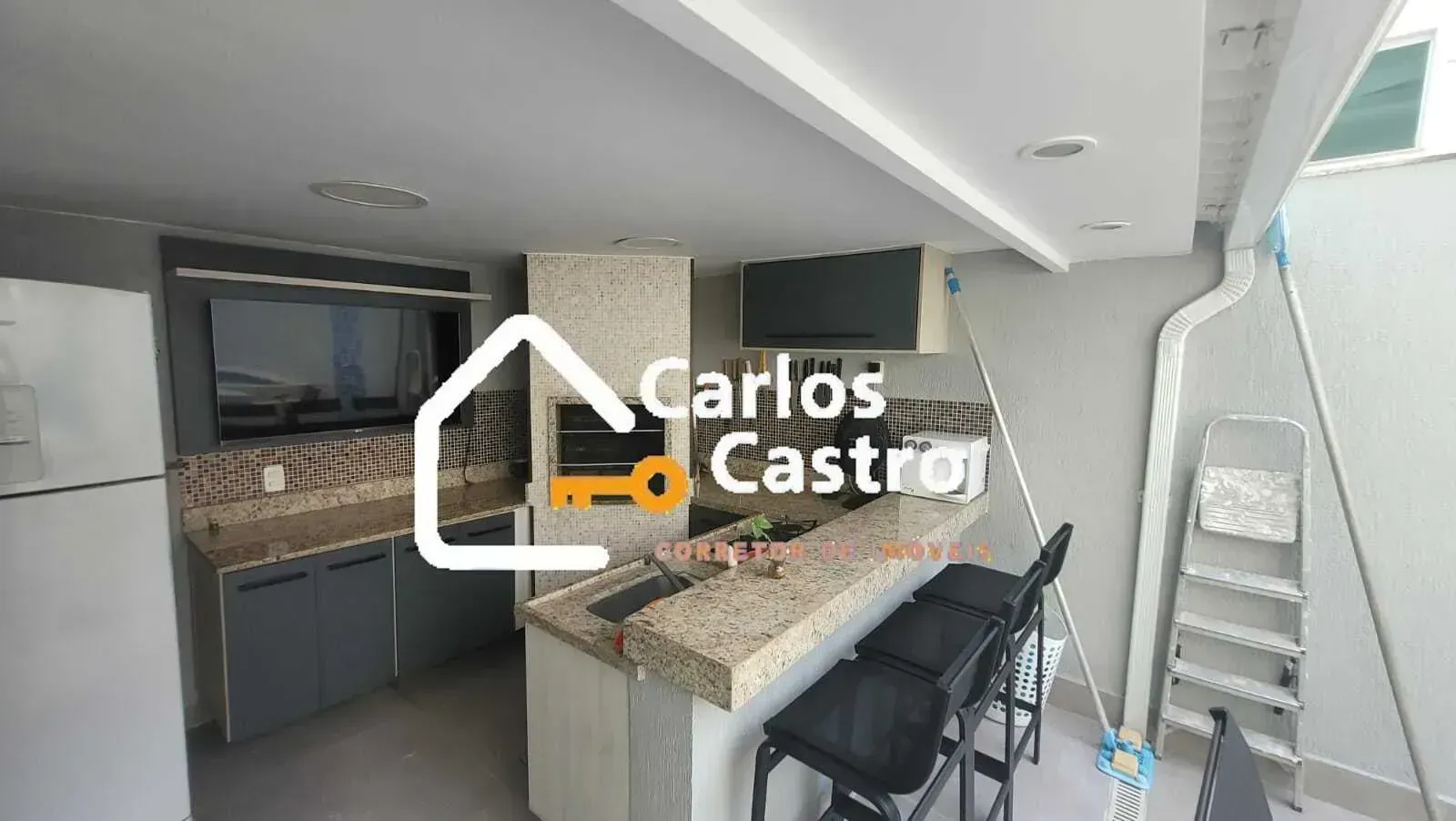 Furnished house, 178 m², with a private pool — photo 42