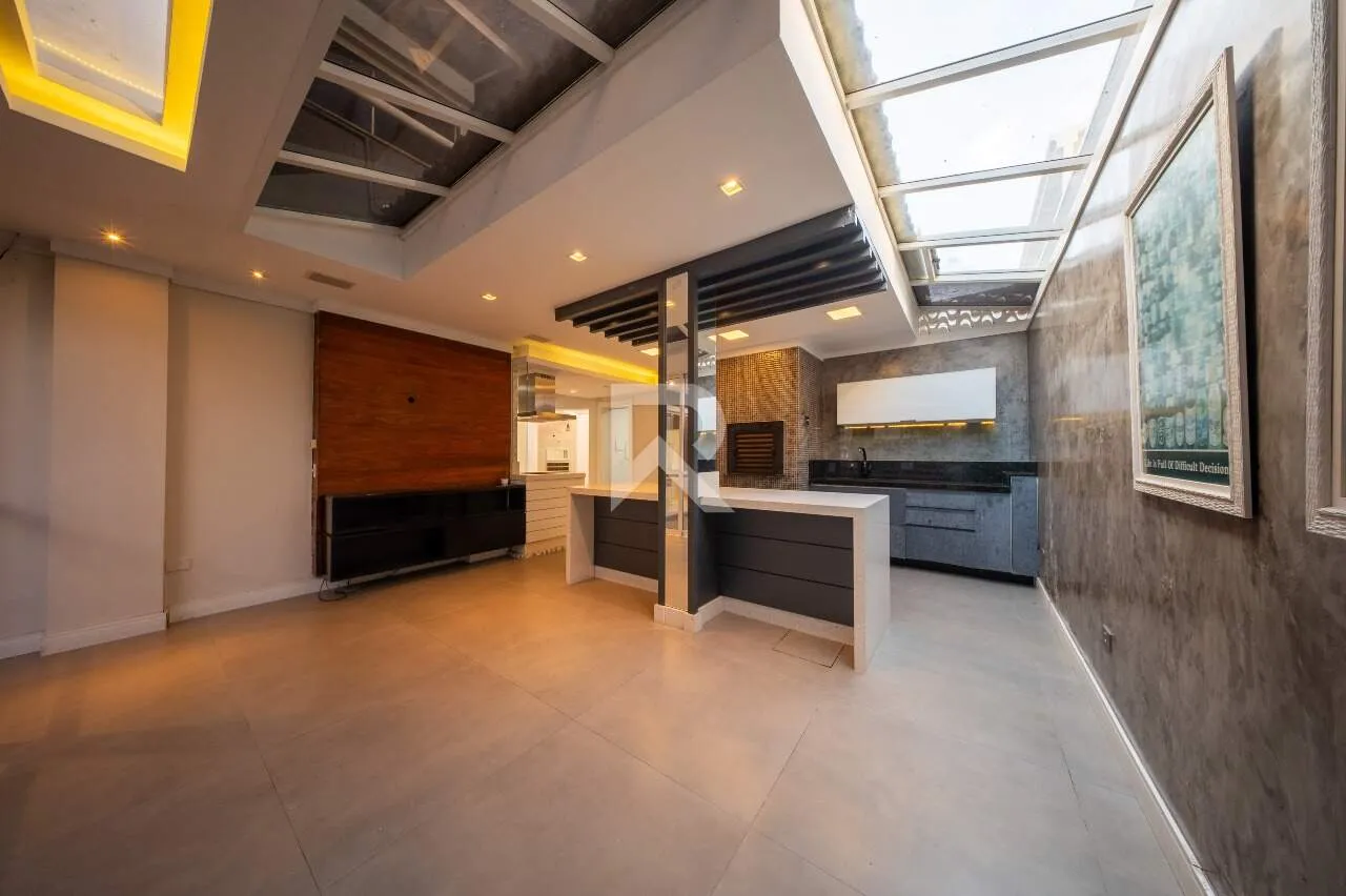 House with 4 bedrooms, private garden and 4 parking — photo 19