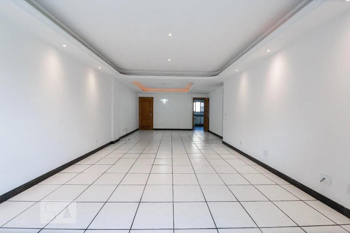 Apartamento para alugar com 4 quartos e closet — photo 16