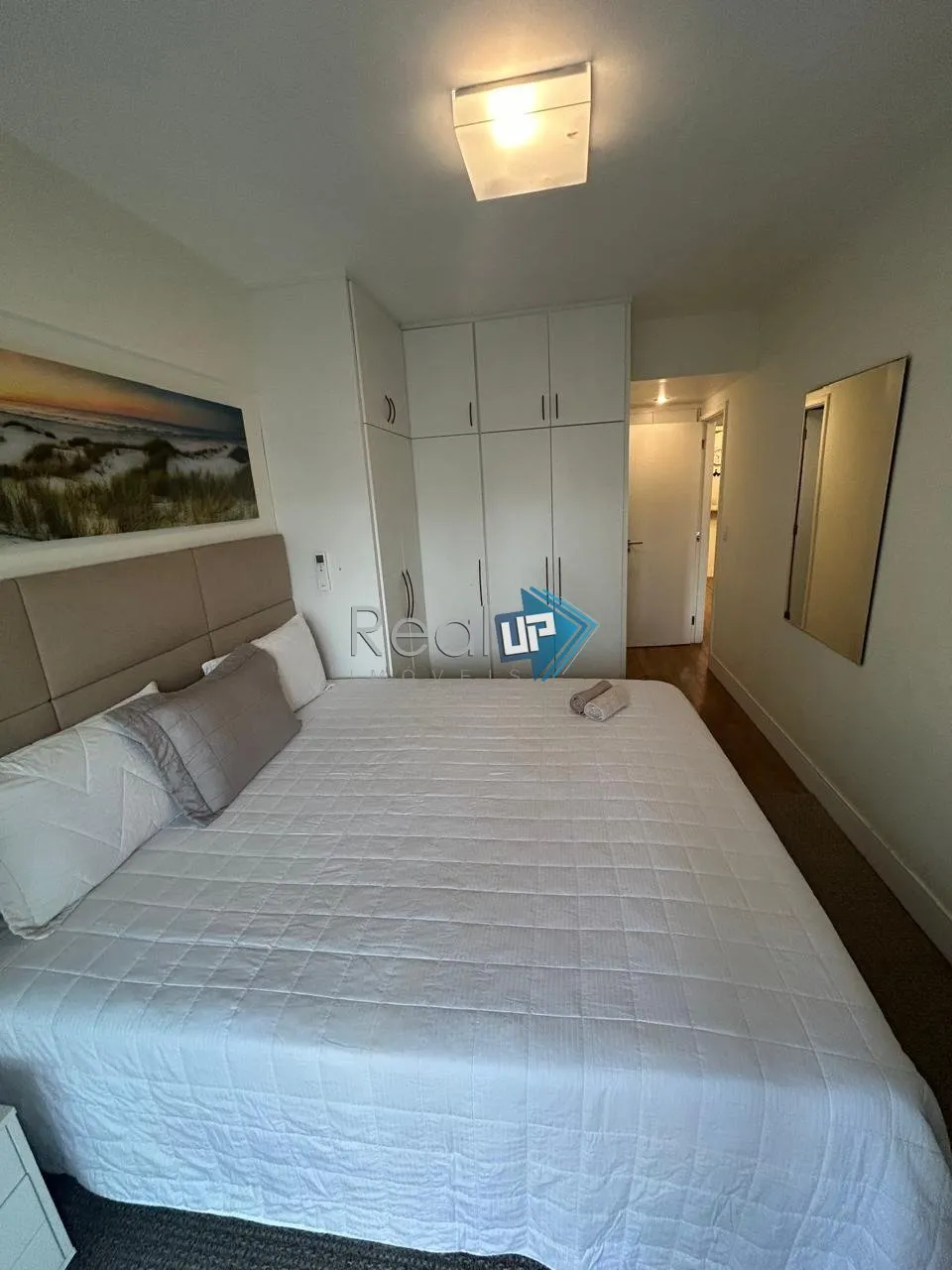 Apartment with 2 bedrooms, 2 bathrooms, and 1 parking spot — photo 3