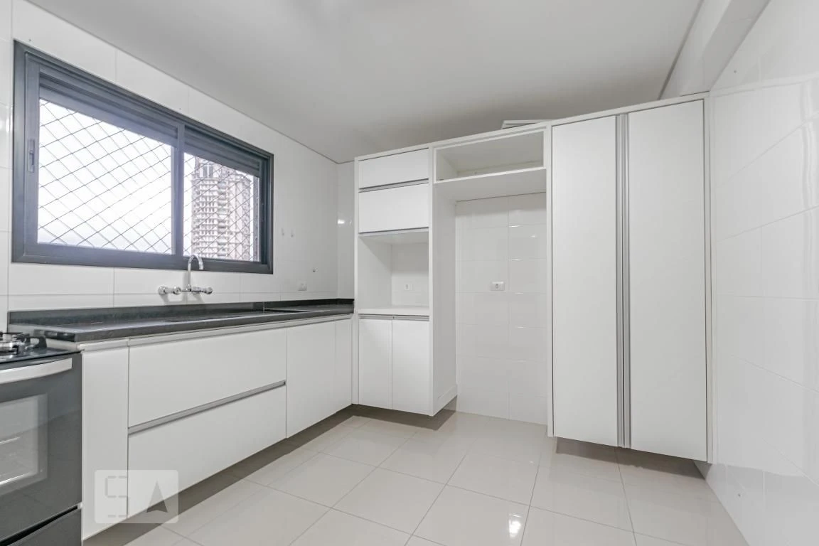 Apartment, 140 m², with a bathtub — photo 52