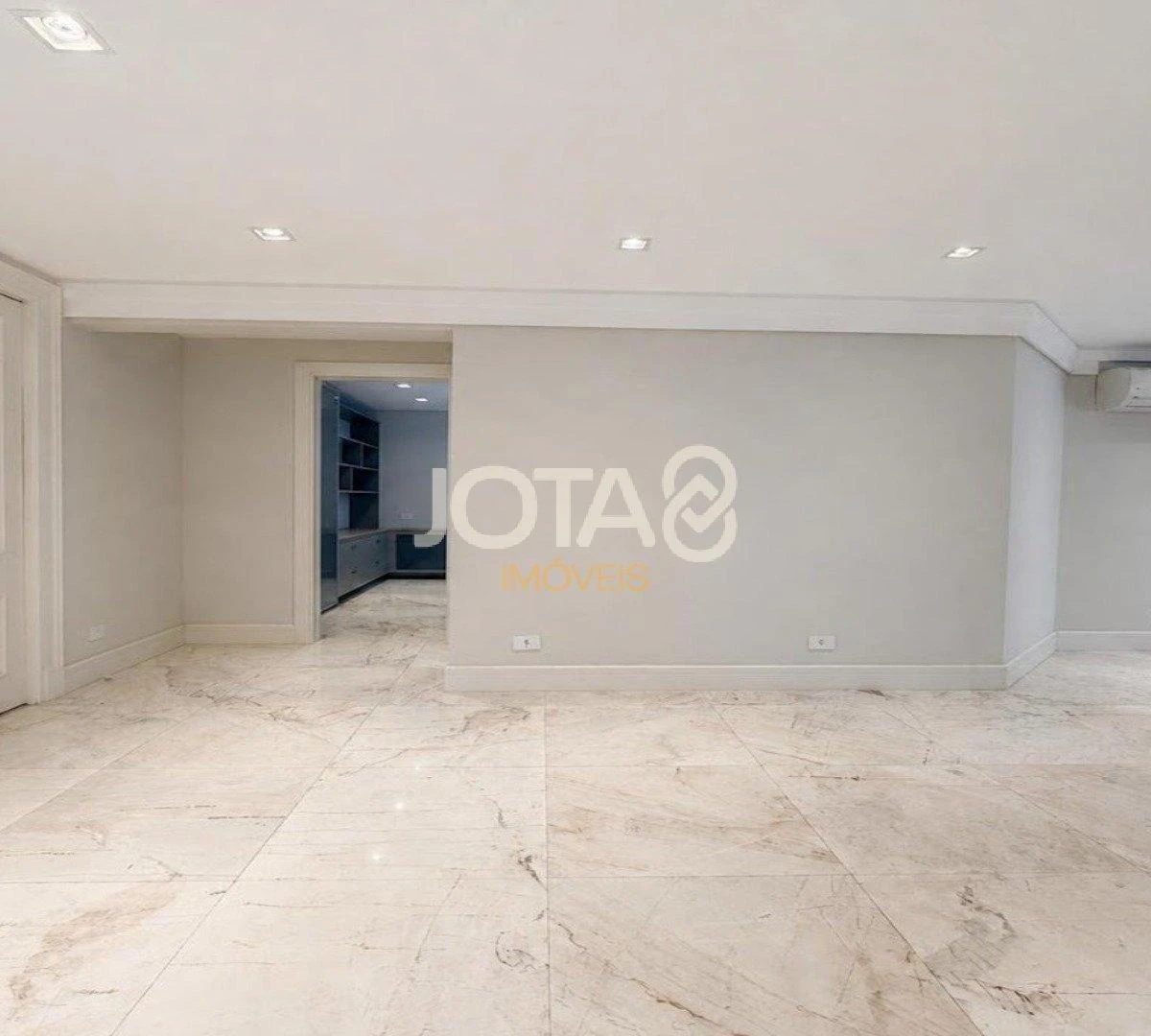 Apartment, 442 m², with a walk-in closet — photo 7