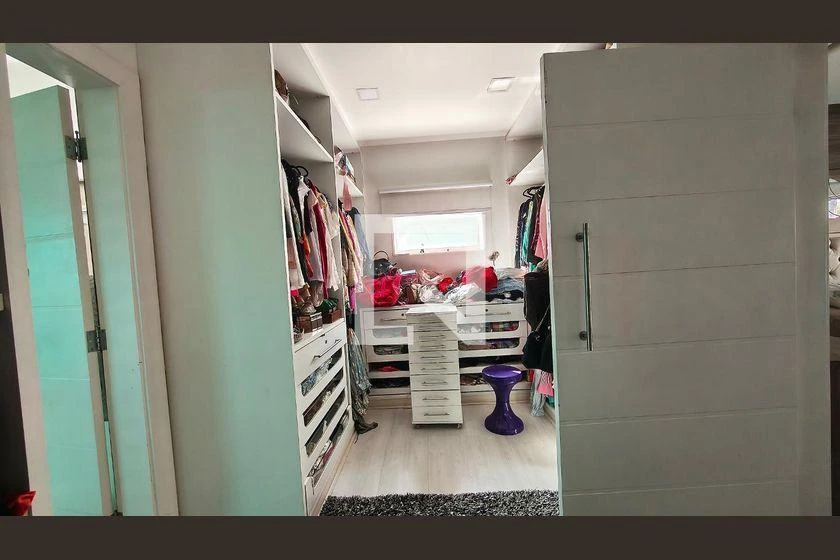 Casa em condomínio com 7 quartos e 9 banheiros — photo 8