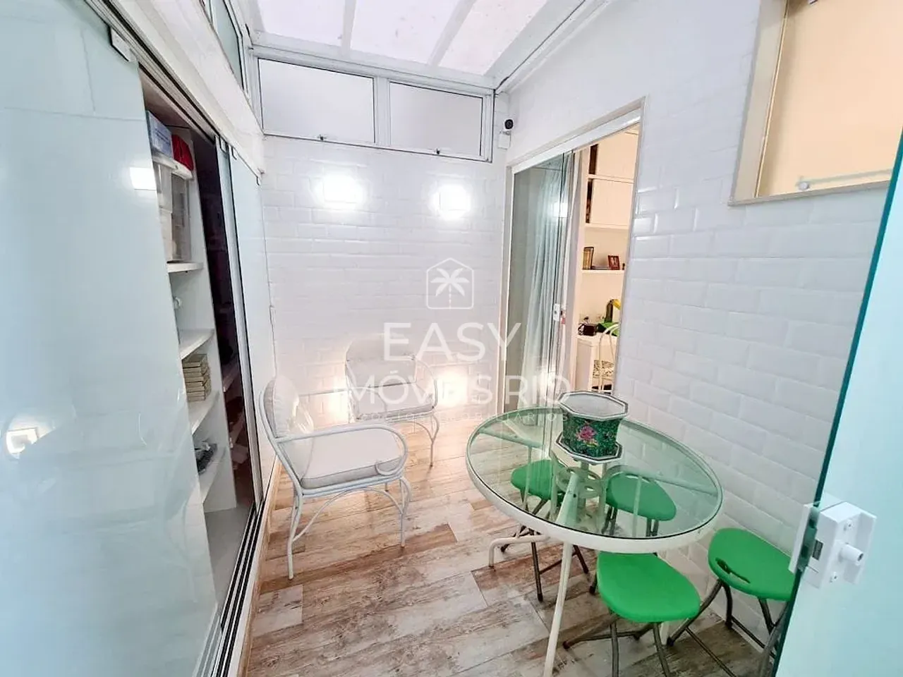 Apartment with 3 bedrooms, 4 bathrooms and parking — photo 20