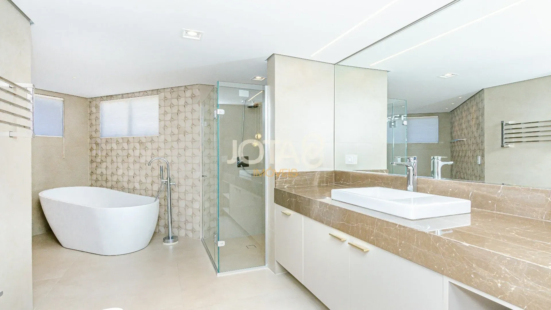 4-bedroom apartment with 607 m² and 4 parking spots — photo 21