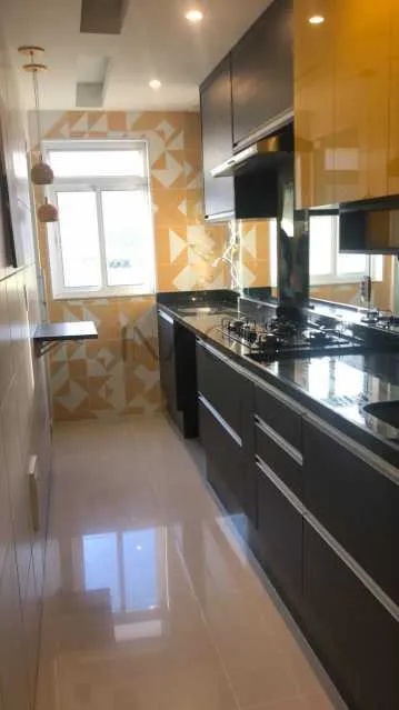 Furnished apartment with 4 bedrooms and 3 bathrooms — photo 13