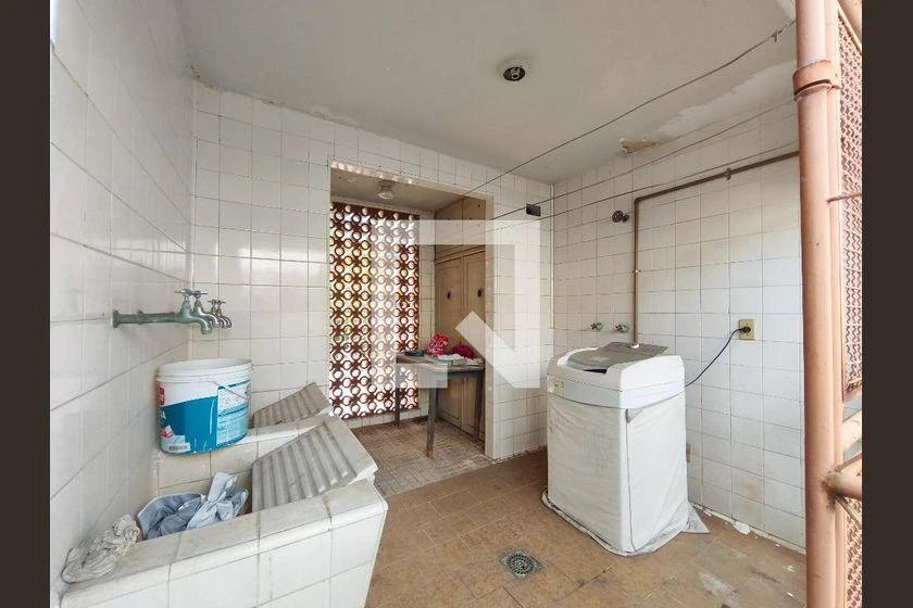 500 m² rental house with 4 bedrooms and 2 bathrooms — photo 34