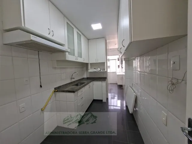 2-bedroom apartment with a home office in Rio de Janeiro — photo 13
