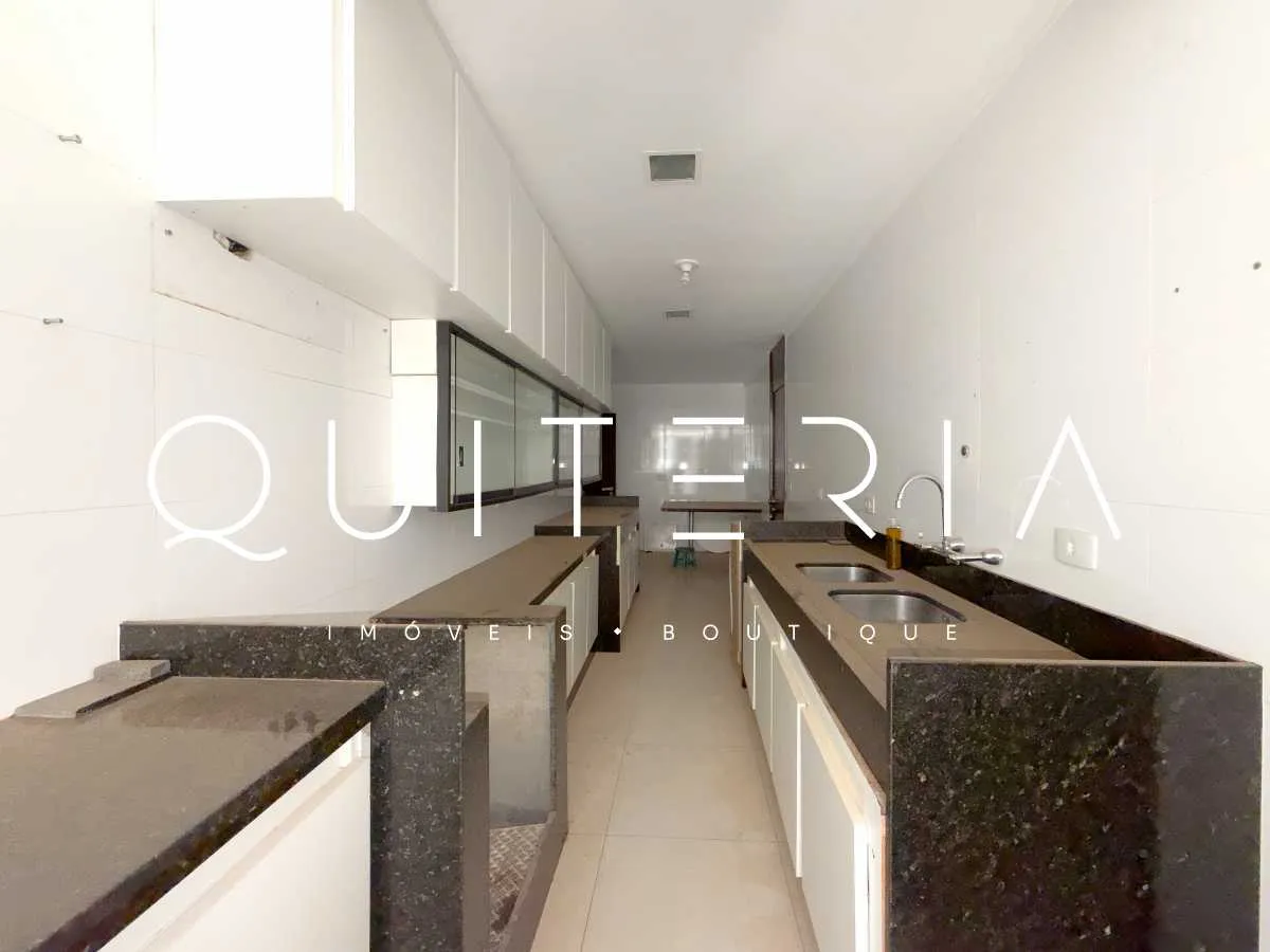 3-bedroom apartment in a building with a sauna — photo 24