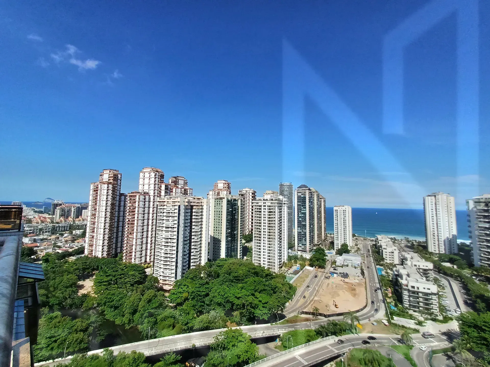 Furnished triplex penthouse with 3 bedrooms and 5 baths — photo 28