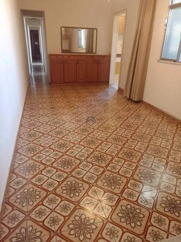 2-bedroom house, 200 m²