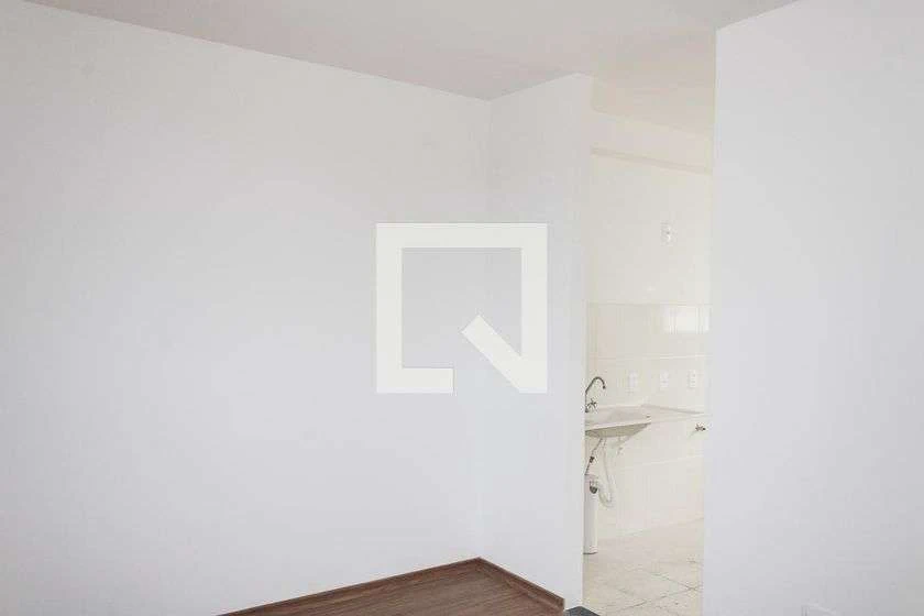Apartamento para locação com 2 quartos e 43 m² — photo 3