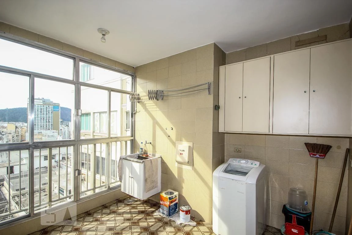 Apartment with 4 bedrooms, 4 baths and 300 m² — photo 28