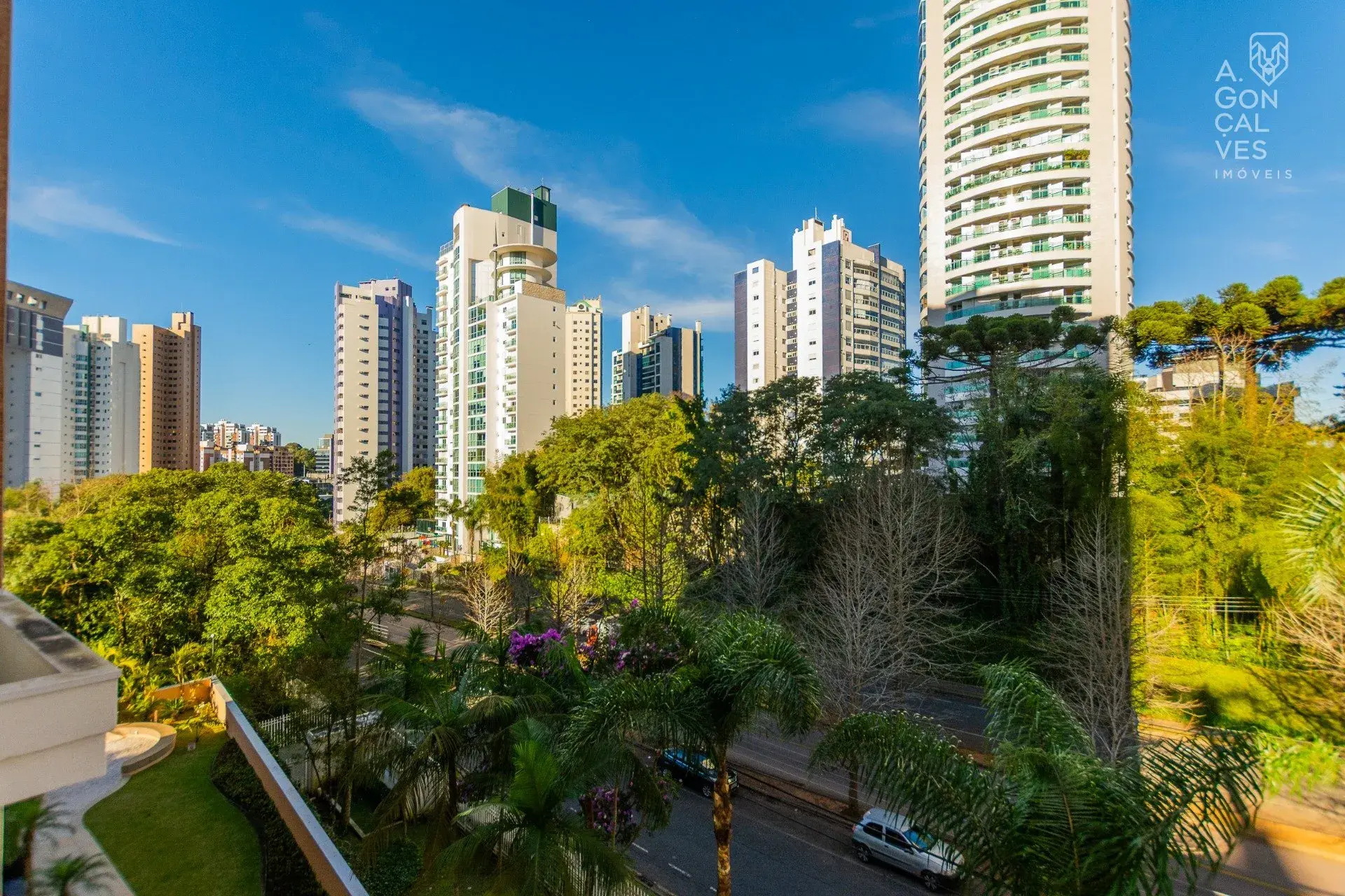 Apartamento de 3 dormitorios y 2 plazas, 233 m² — photo 23