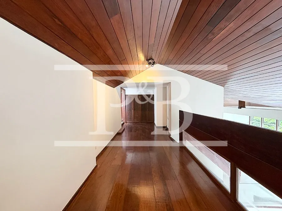 4-bedroom apartment with a walk-in closet in Rio de Janeiro