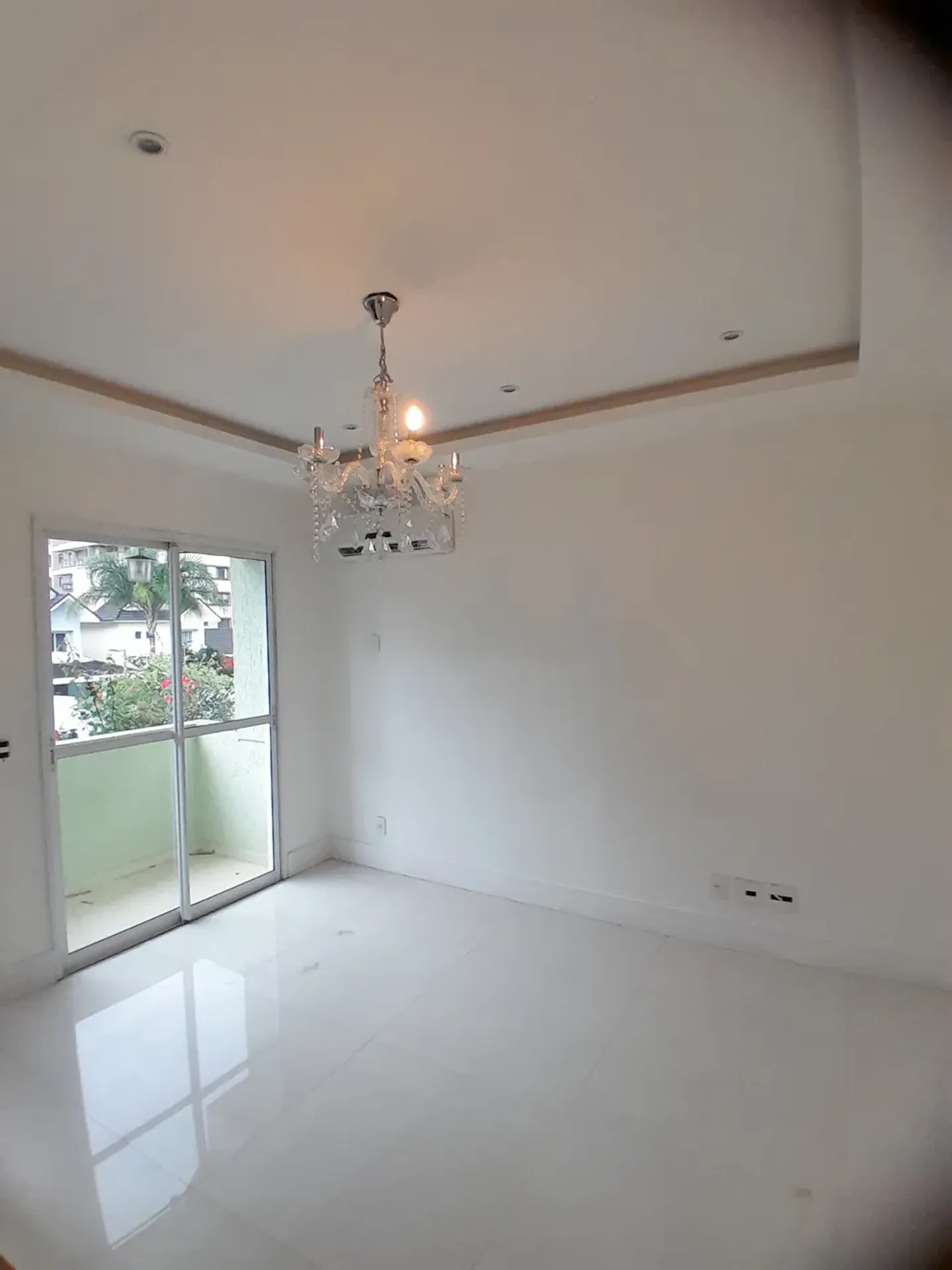 House with 4 en-suite bedrooms and 3 parking spots — photo 10