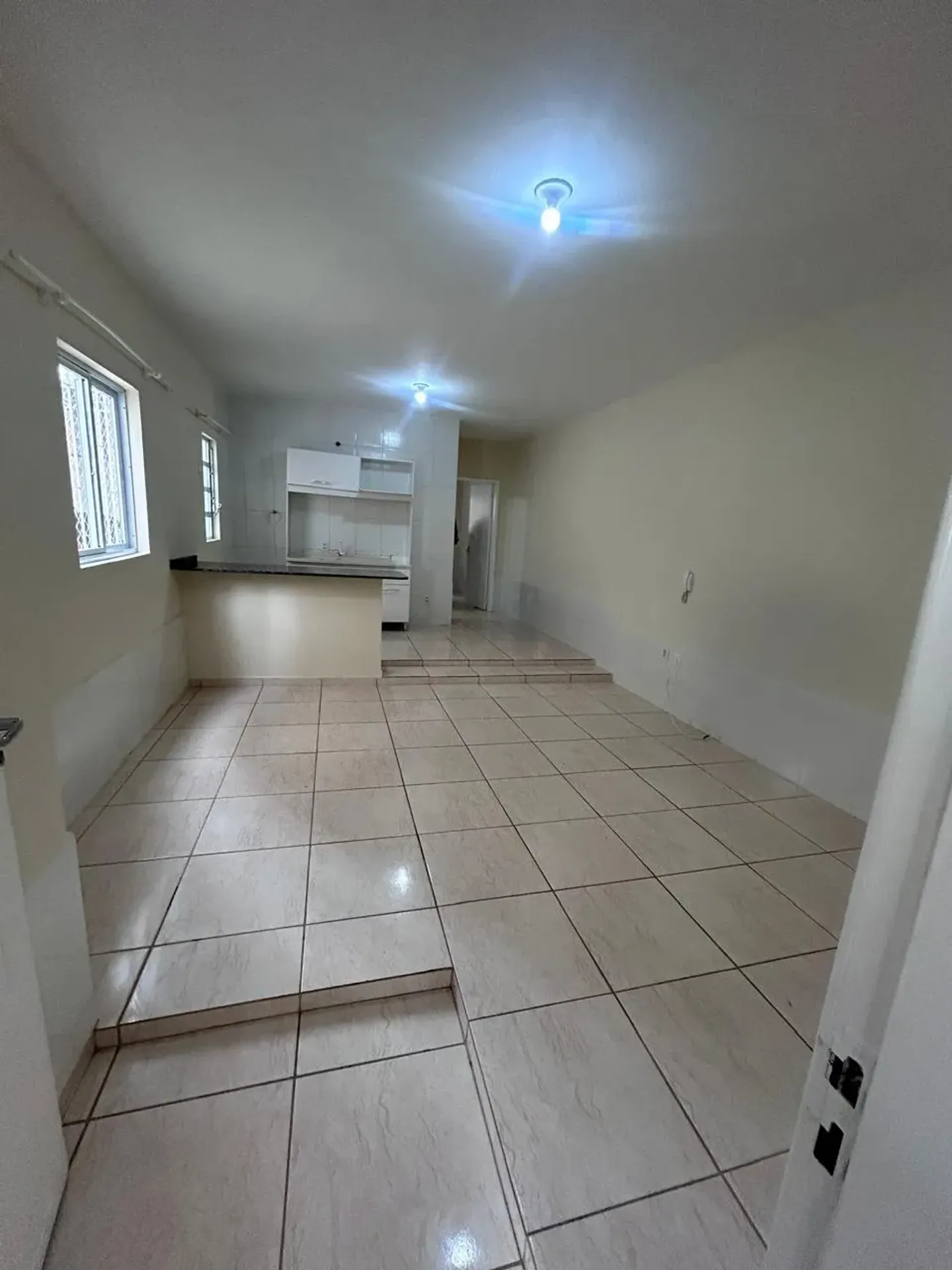 1-bedroom apartment 40 m² with a glass shower enclosure — photo 12