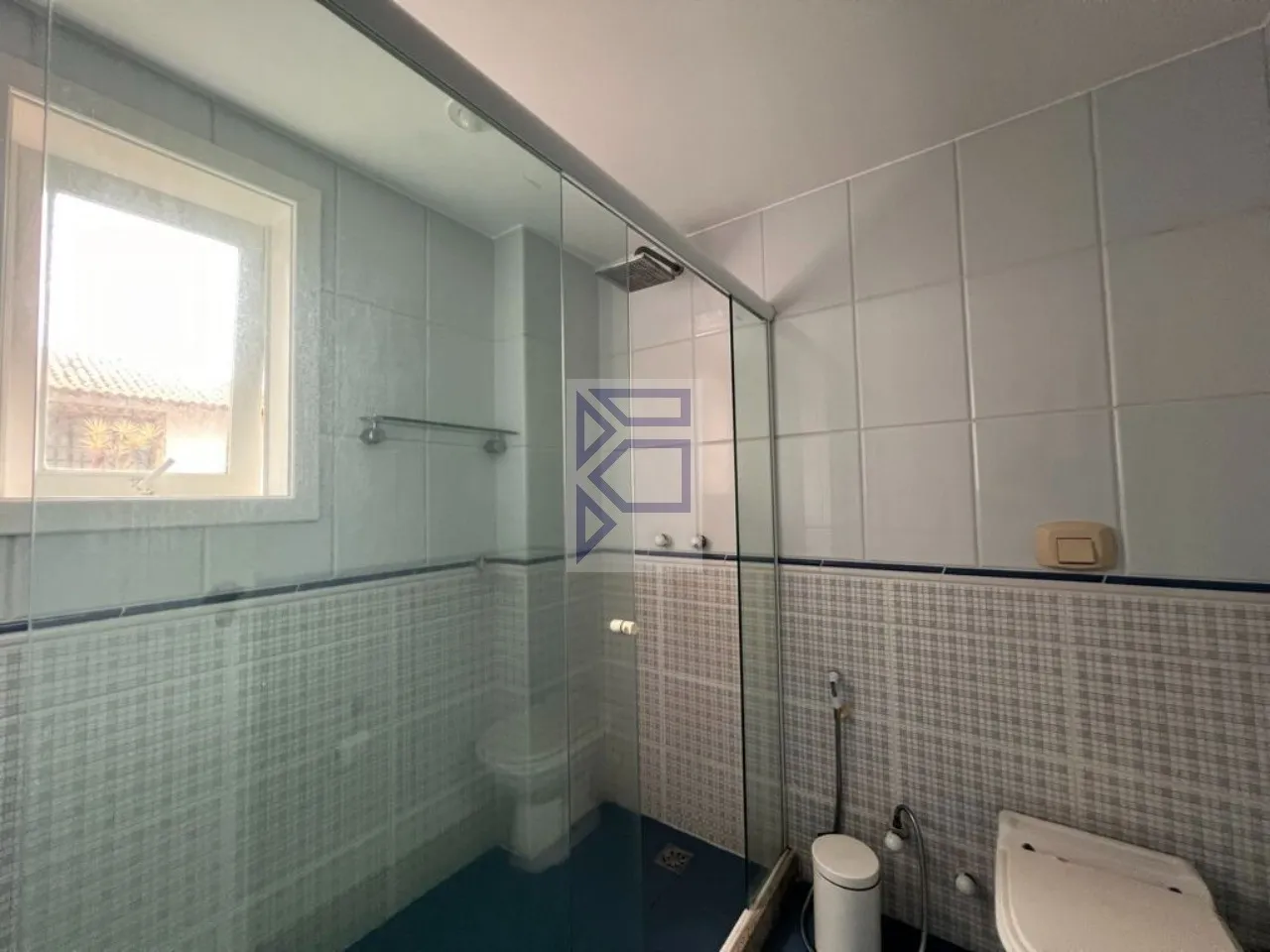 Casa com 5 quartos e 5 banheiros, vaga para 5 carros — photo 12
