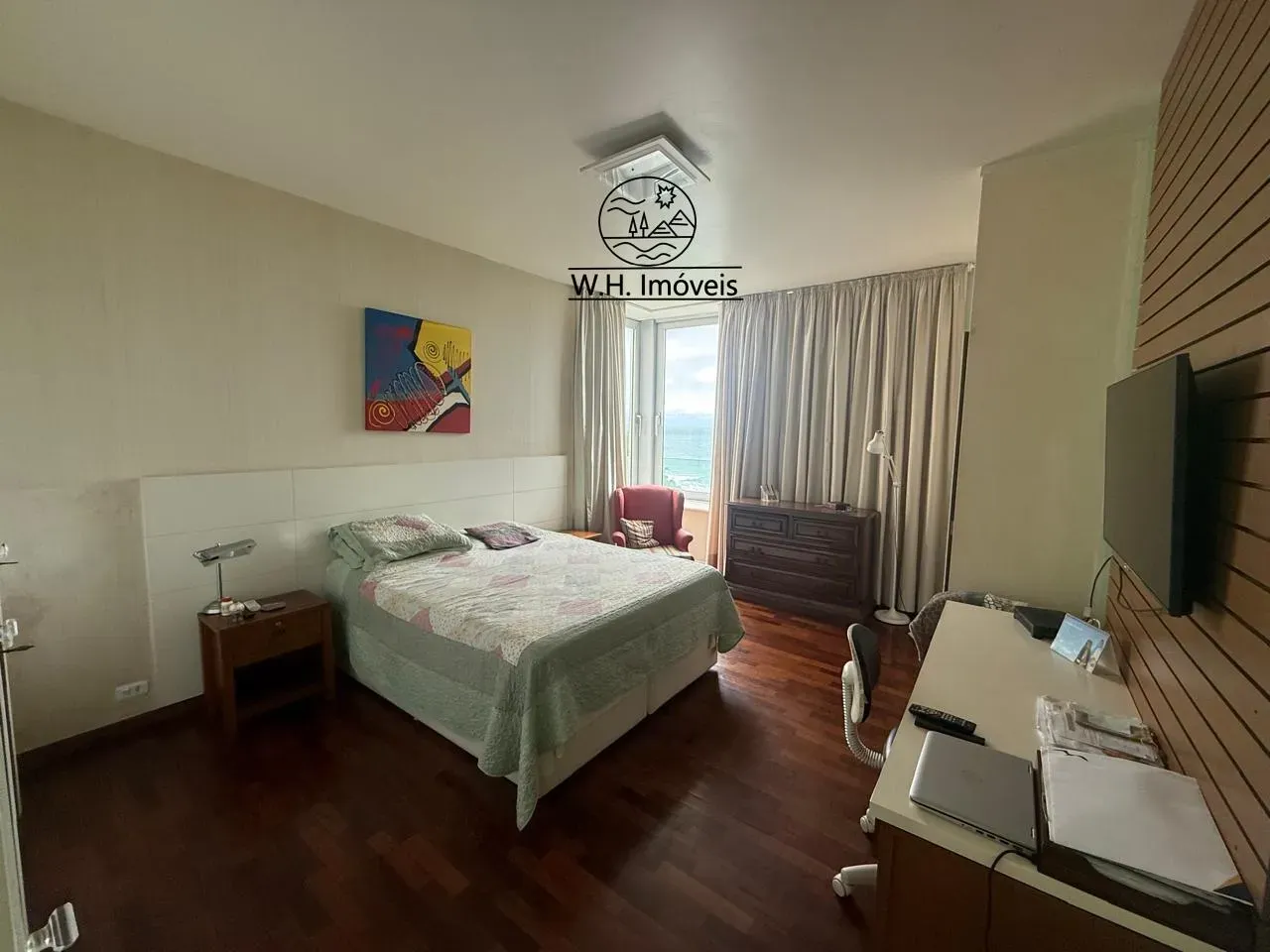 Furnished 240 m² apartment with 4 bedrooms and 2 parking — photo 3