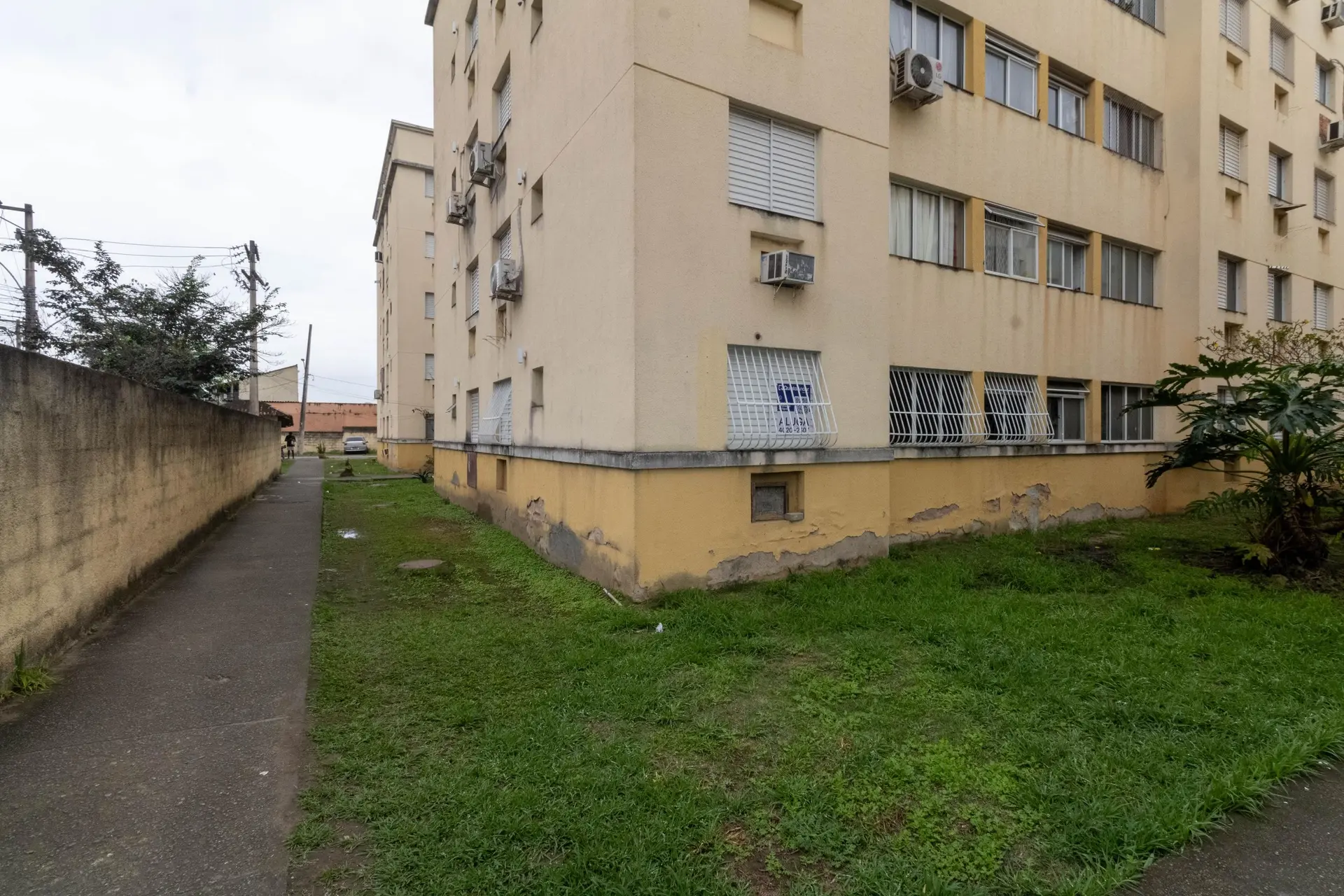 2-bedroom apartment with ceramic tile floors and 1 parking — photo 22