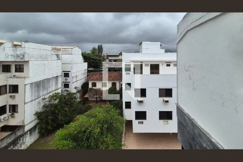 3-bedroom apartment with balcony, 202 m² — photo 24