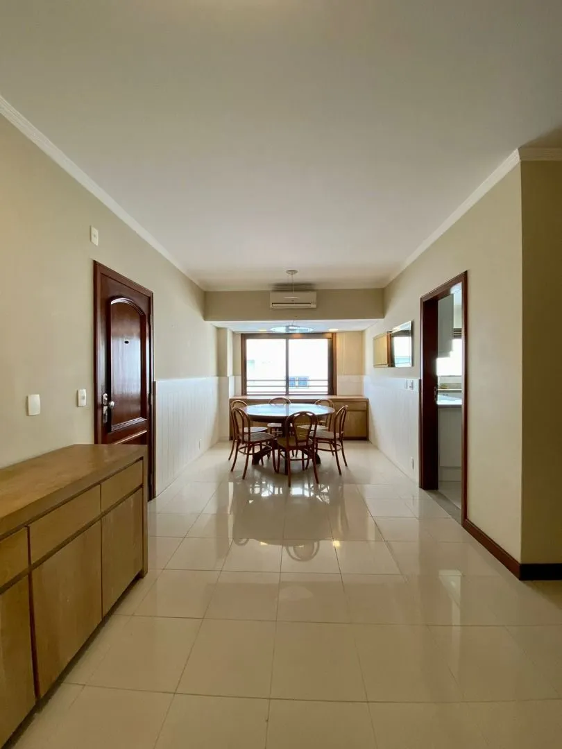 Apartamento mobiliado de 3 dormitórios com 207 m² no 6º andar — photo 26