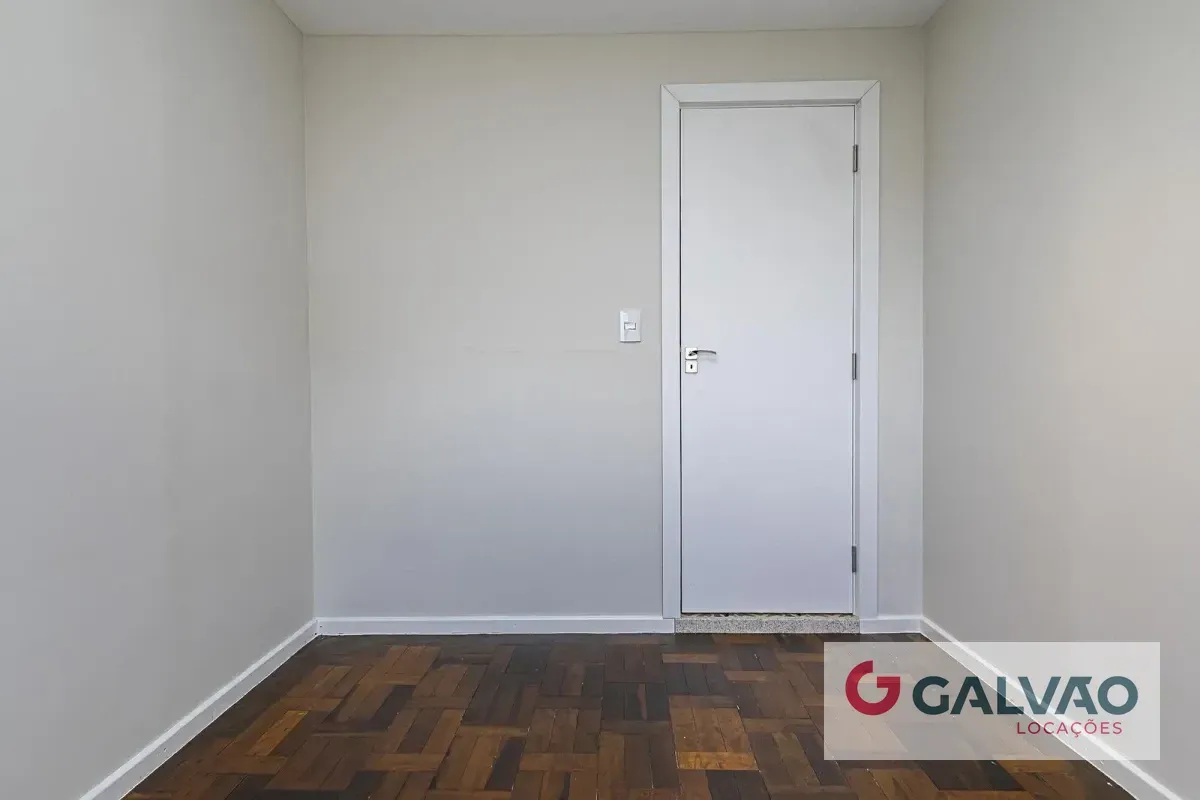 2-bedroom apartment with open-plan kitchen and 2 parking spaces — photo 15