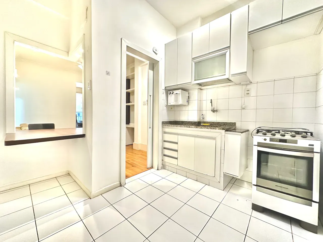 One-bedroom apartment with a home office in Rio de Janeiro — photo 5