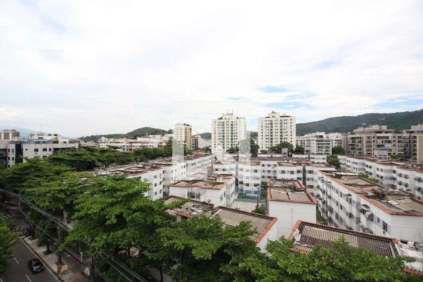 Rental penthouse with 4 bedrooms and terrace — photo 25