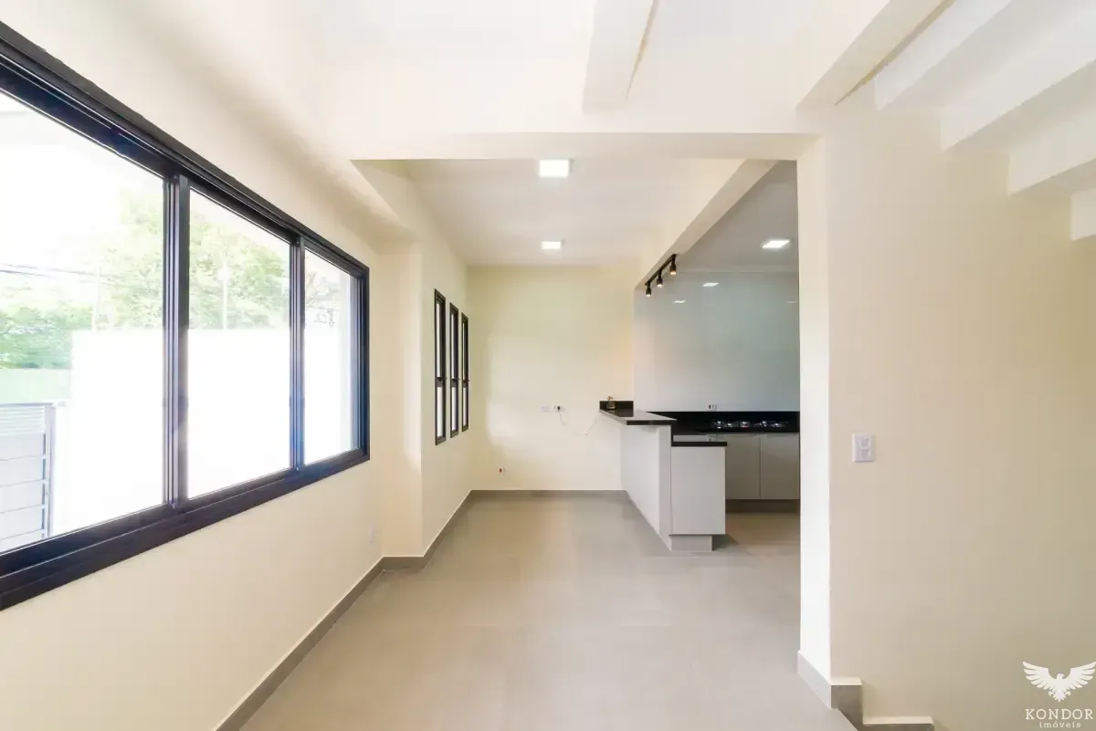 Two-story house with 230 m² and 3 bedrooms, 1 suite — photo 48