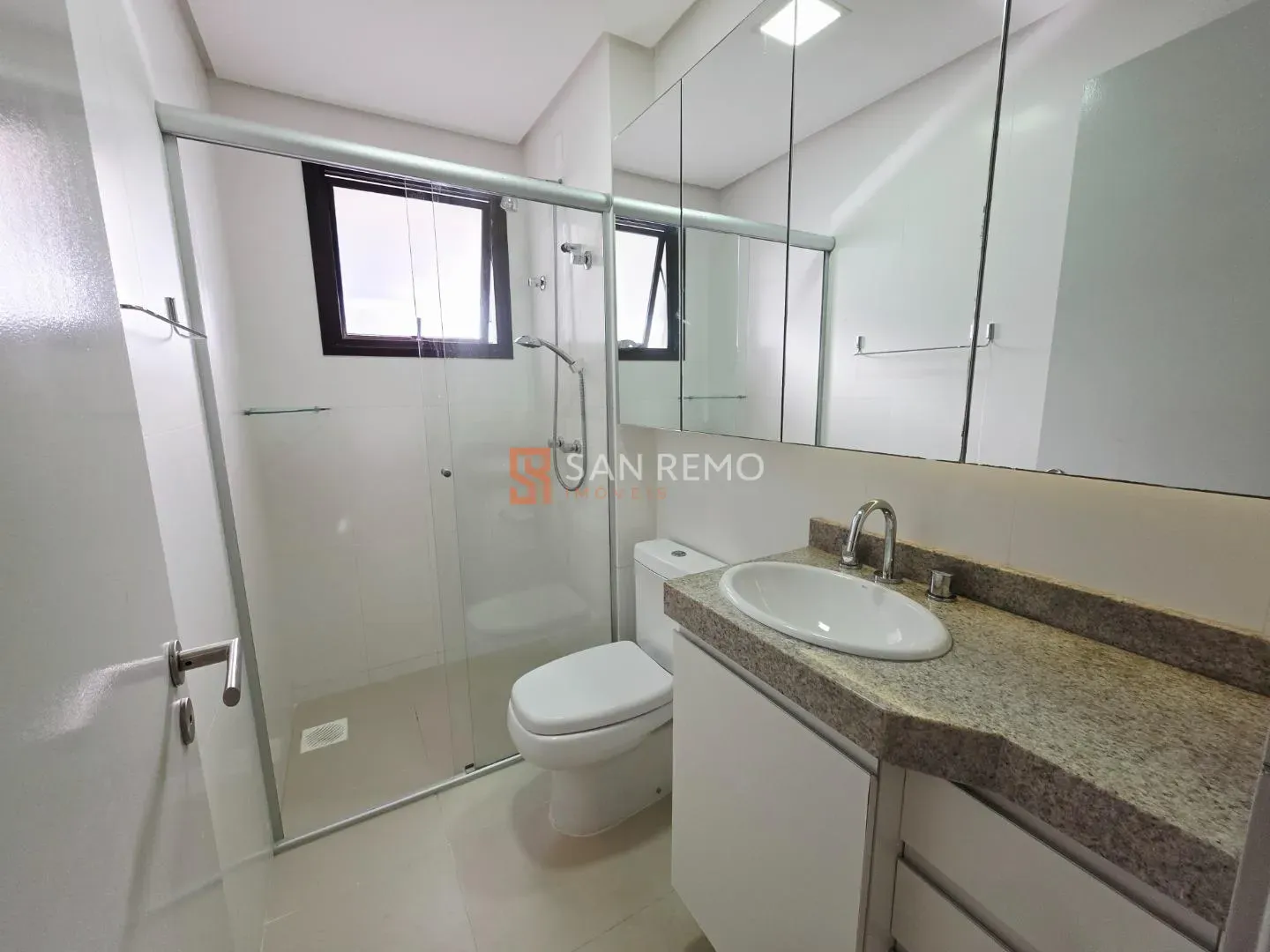 Apartamento de 3 quartos com suíte e 138 m² — photo 18