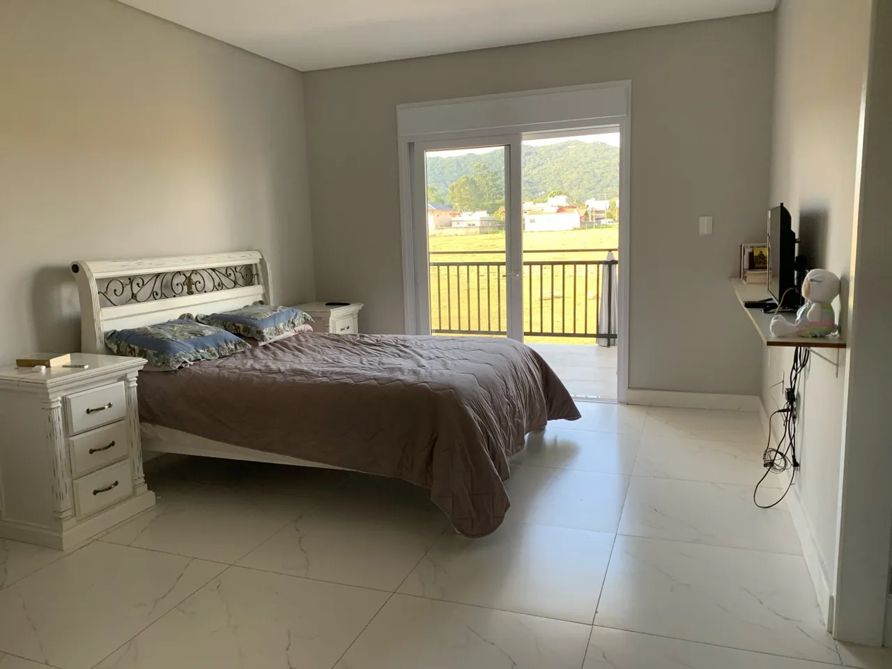 3-bedroom house with a washing machine in Florianópolis — photo 15