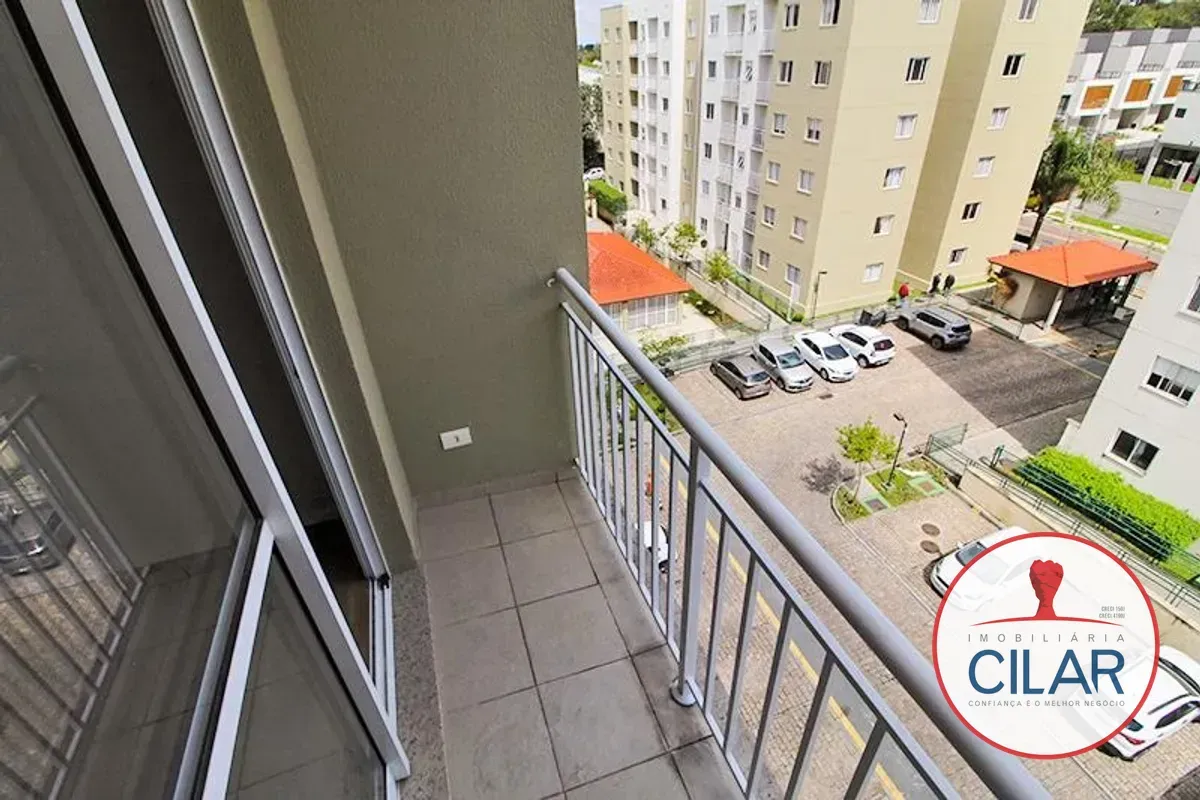2-bedroom apartment with 1 en-suite and a balcony — photo 2