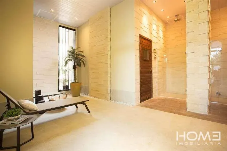 Home office in a 3-bedroom apartment, 155 m² — photo 29