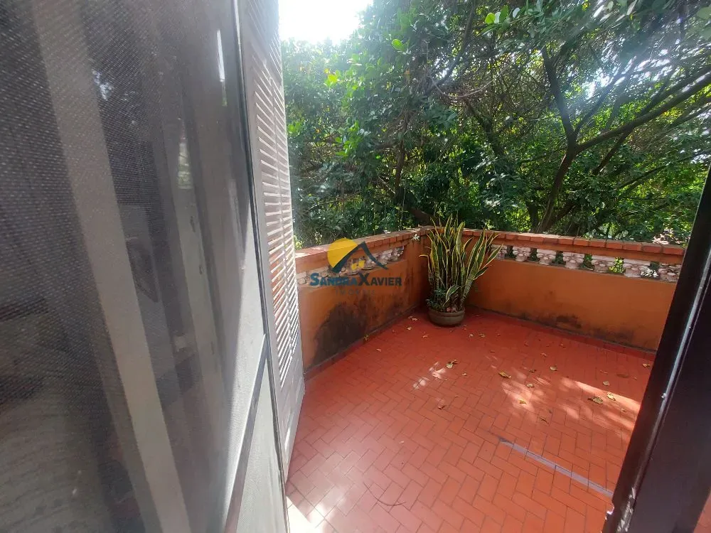 Furnished 700 m² house with 4 bedrooms and 2 en-suites — photo 34