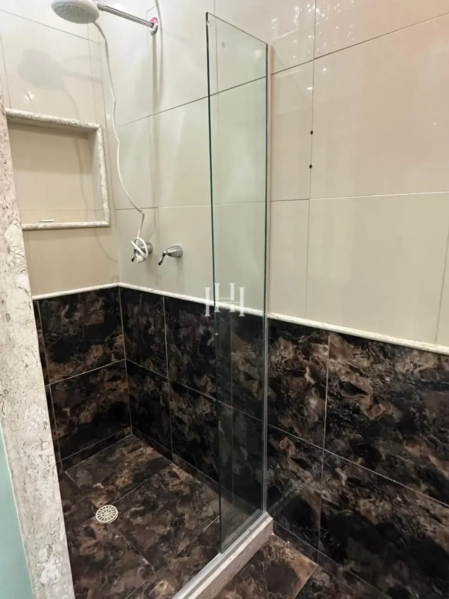 Apartamento com 5 quartos e 5 banheiros, varanda — photo 30